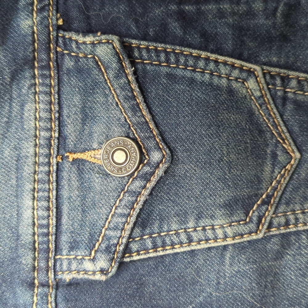 Jean jacket - Picture 3 of 4